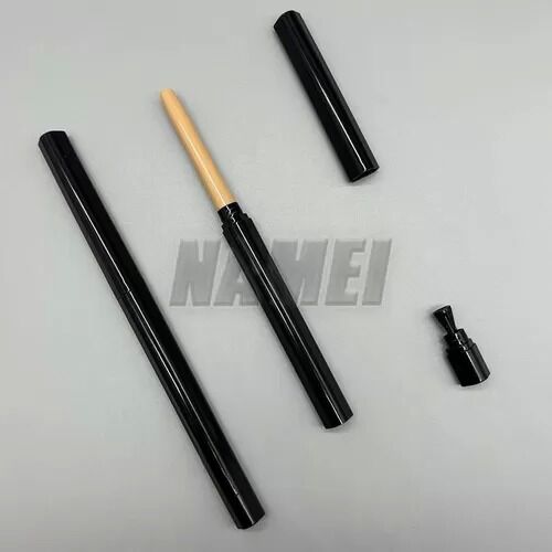 Derniers blogs de l'entreprise sur Tube vide pour eye-liner gel à prisme triangulaire avec taille-crayon intégré