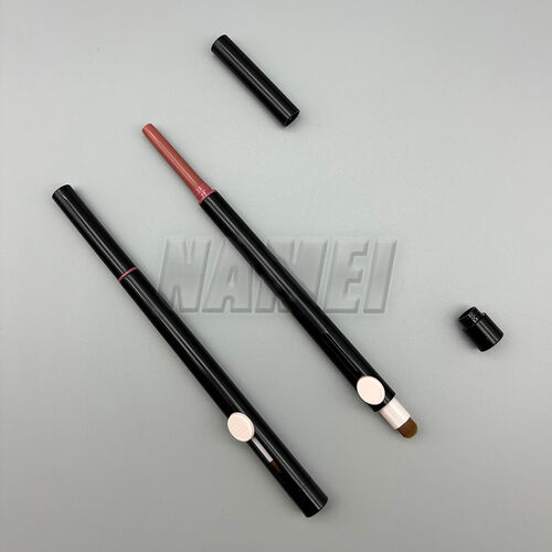 Derniers blogs de l'entreprise sur Boîtier de stylo cosmétique rétractable double extrémité pour l'innovation moderne du maquillage