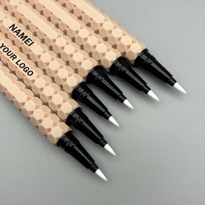 Un bon prix. Lamination mate personnalisée Eyeliner crayon emballage tube vide pour l' éyeliner de luxe en ligne