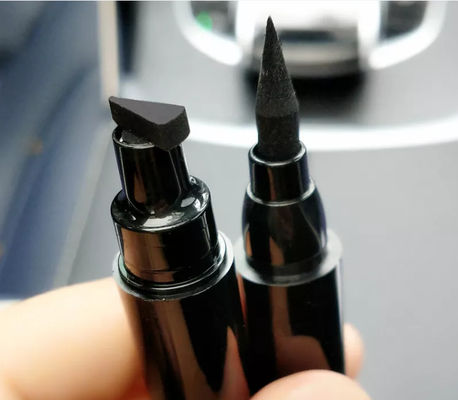 Un bon prix. Customize Color Plastic Tube Cosmetic Lip Gloss Brilliant Pen Packaging Shell Makeup Eyeliner Glue Pen Eyeliner Stamp en ligne