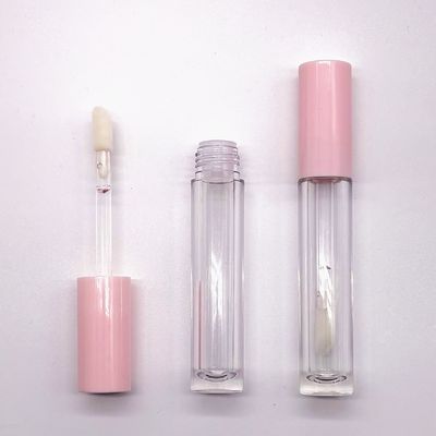 Un bon prix. Tubes de baume à lèvres rechargeables en plastique pratiques et élégants pour une utilisation pratique en déplacement en ligne