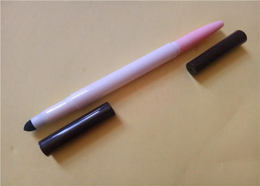 Un bon prix. Bon crayon de sourcils brun foncé imperméable à l'eau avec une belle forme d'éponge en ligne