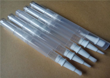 Un bon prix. Une belle forme, avec un brillant à lèvres, 4 ml de brillant à lèvres imperméable 125,9 * 12,2 mm en ligne