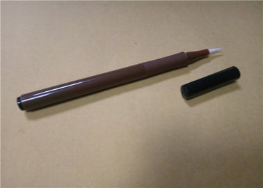 Un bon prix. L' éyeliner liquide coloré, le crayon liquide fin et fin. en ligne