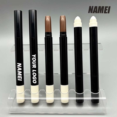 Un bon prix. Nouveau emballage cosmétique 4g rouge à lèvres rose blanc stylo rouge à lèvres tube en plastique avec copeaux et pinceau de coton en ligne