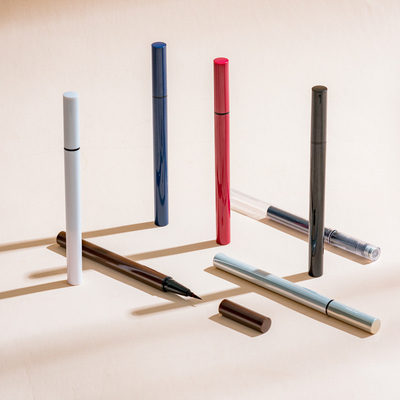 Un bon prix. Tuyaux d' eyeliner de haute précision Tuyaux d' eyeliner vides personnalisés en ligne
