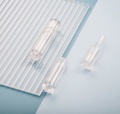 Un bon prix. Livraison directe d'usine tube transparent pour lèvres brillantes récipients et emballage récipient cosmétique emballage sur mesure pour les lèvres brillantes en ligne