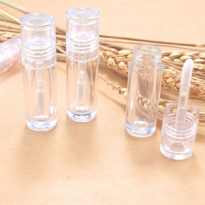 Un bon prix. Livraison directe d'usine Récipients et emballages transparents pour les glossières labiales Récipients cosmétiques en ligne