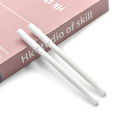 Un bon prix. Eyeliner Gel Pen Crème Concealer Pen Étiquette privée Container à lèvres vides Contenant de baume à lèvres sur mesure Emballage en ligne