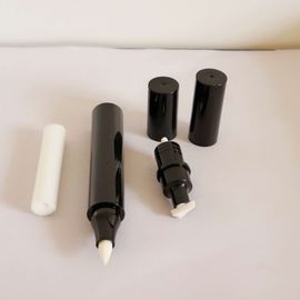 Un bon prix. Pp Matériau crayon de l'oeil L'emballage crayon cosmétique à tête double vide en ligne
