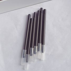 Un bon prix. Péncil de rouge à lèvres noir simple Matériau en PVC avec taille personnalisée en ligne